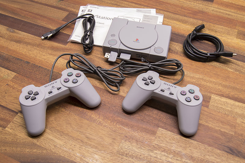Sony PlayStation Classic unboxing: The console with two controllers